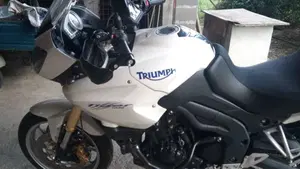 Triumph Tiger 1050 ABS (2006 - 12)  (12)
