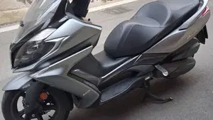 Kymco Downtown 350i ABS (2016 - 20)  (3)