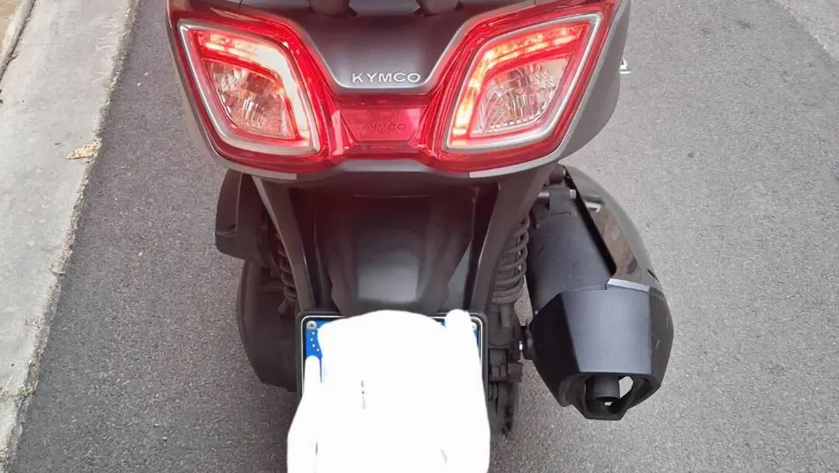 Kymco Downtown 350i ABS (2016 - 20)  (4)