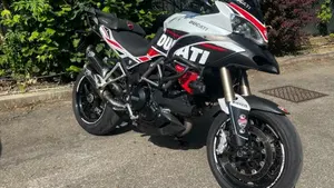 Ducati Multistrada 1200 ABS (2010 - 12)  (2)
