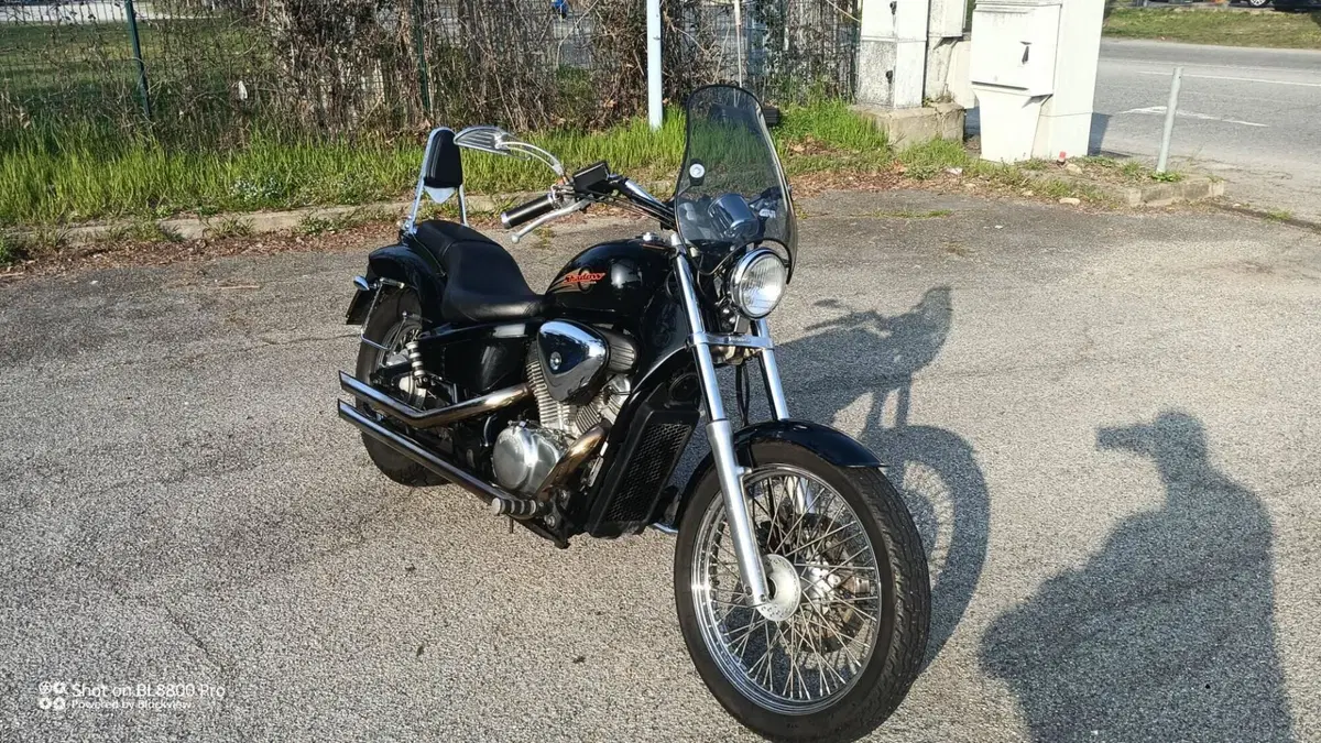 Honda VT 600 C Shadow (1989 - 02)  (2)