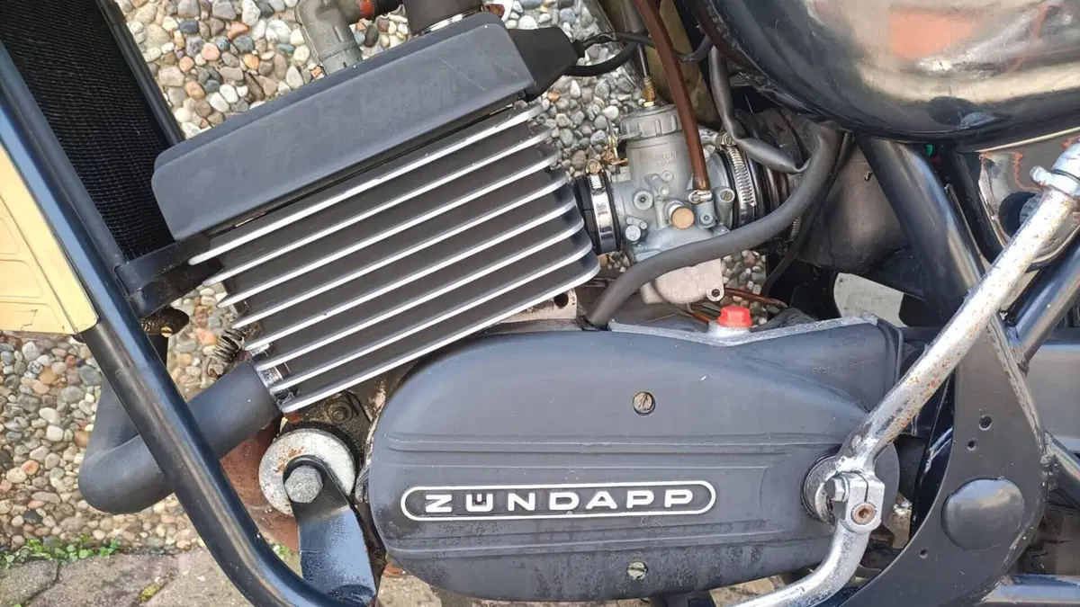 Laverda   (8)
