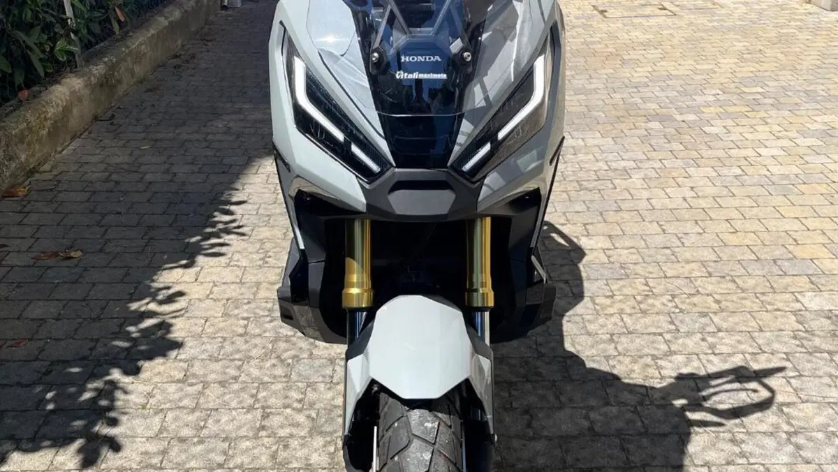 Honda X-ADV 750 DCT (2021 - 24)  (2)