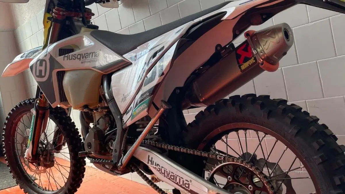 Husqvarna FE 350 (2023)  (6)