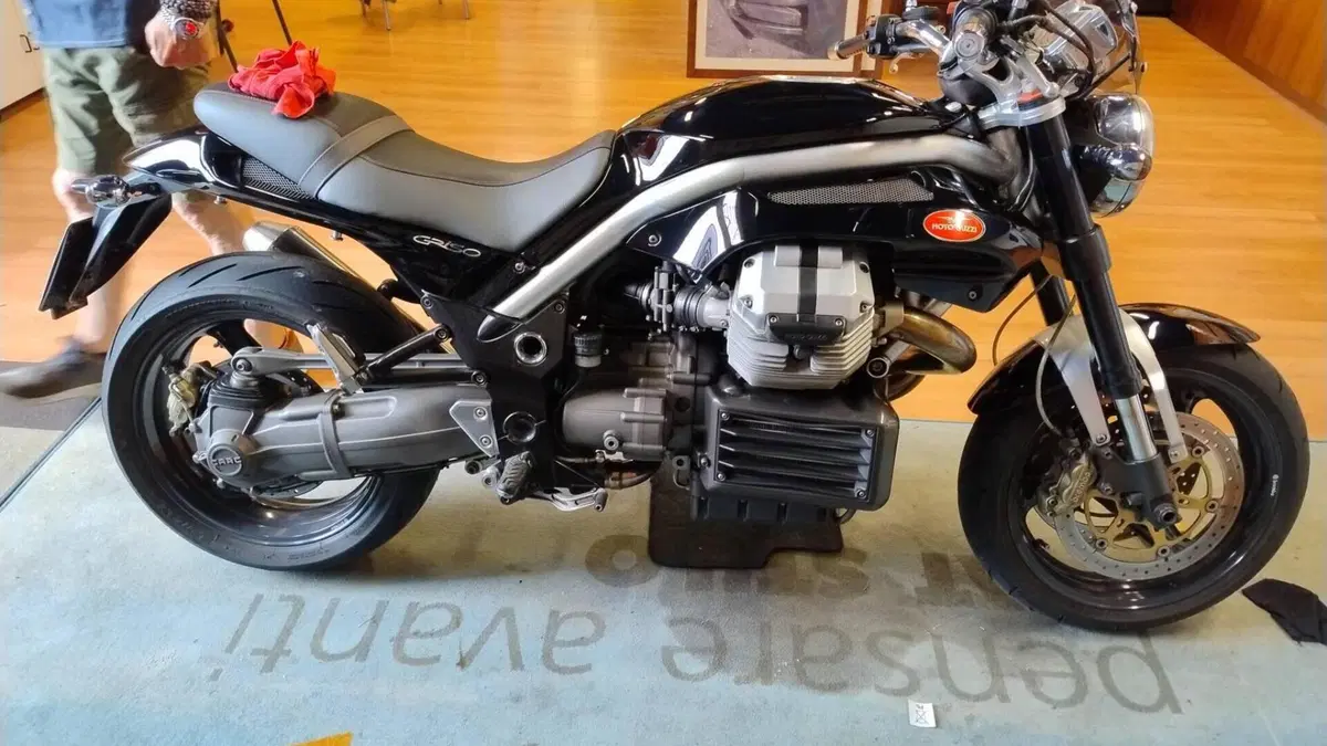 Moto Guzzi Griso 1100 (2005 - 11) 