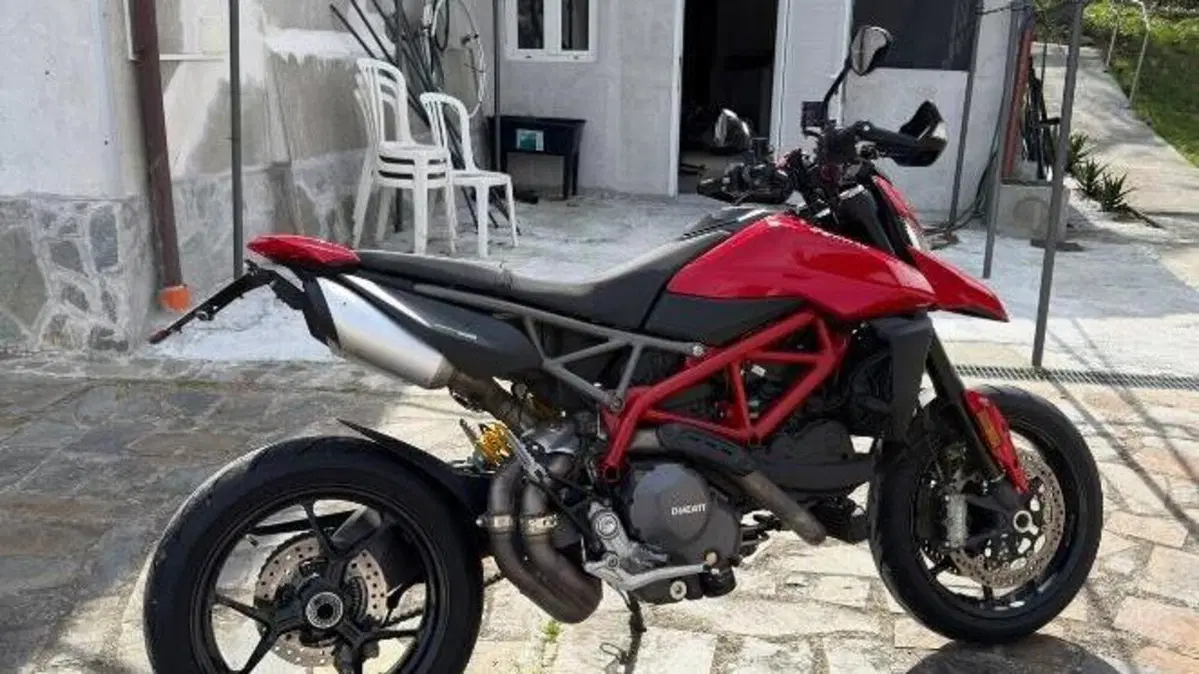 Ducati Hypermotard 950 (2022 - 25)  (2)
