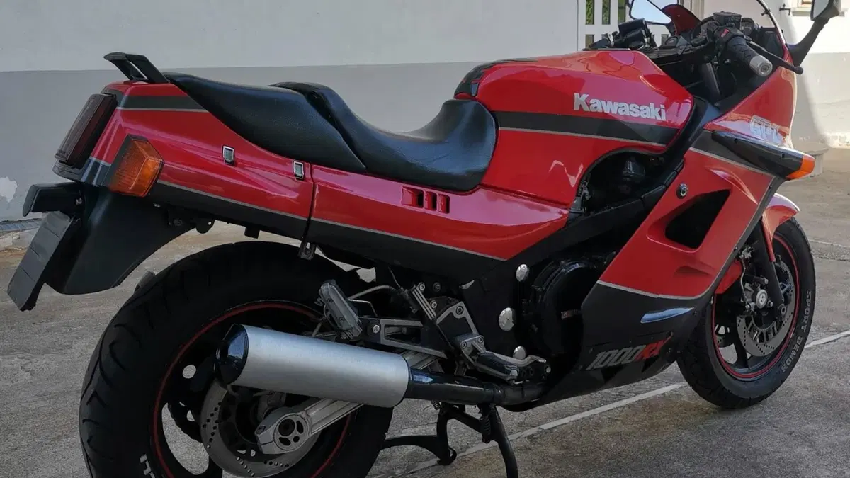 Kawasaki   (7)