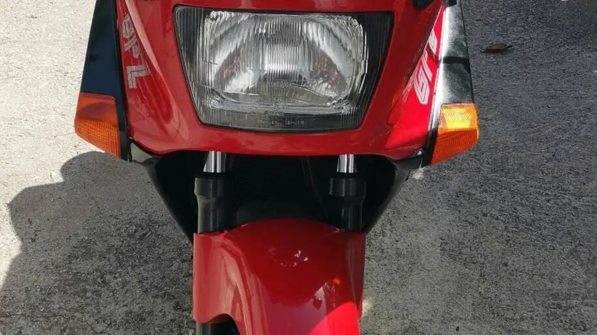 Kawasaki   (11)