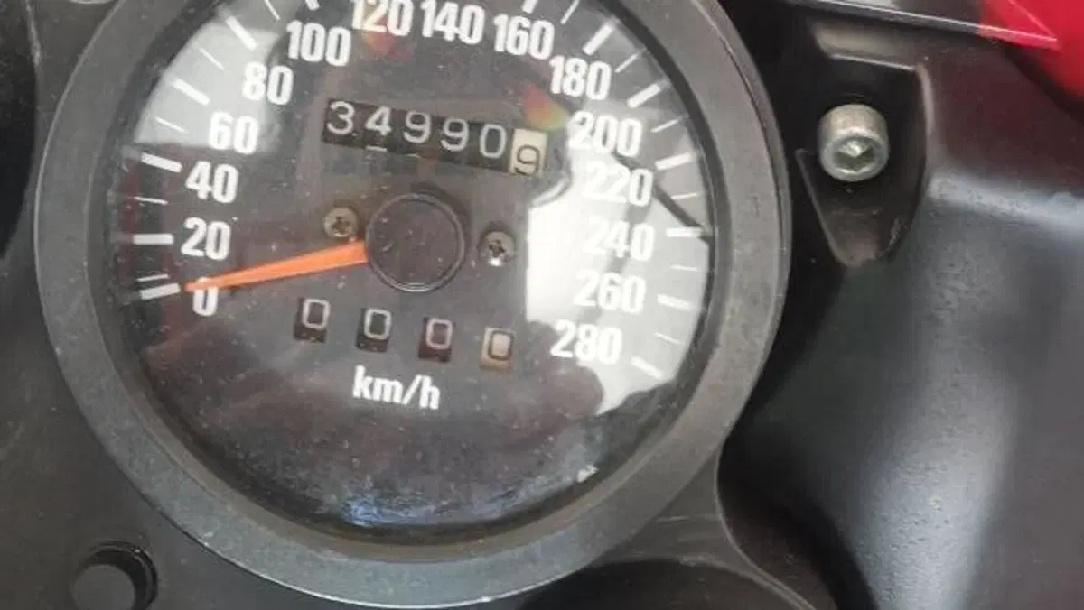 Kawasaki   (2)