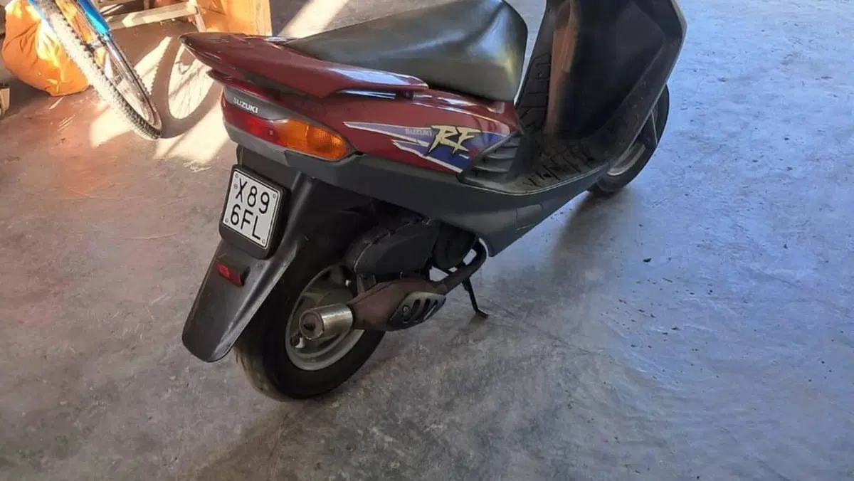 Suzuki UF 50 (2000 - 02)  (4)