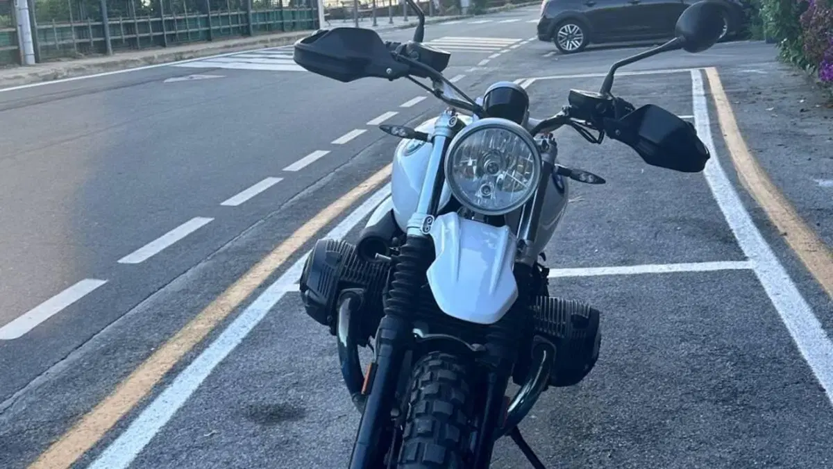 Bmw R nineT Urban GS (2021 - 24)  (3)