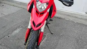Ducati Hypermotard 796 (2012)  (8)