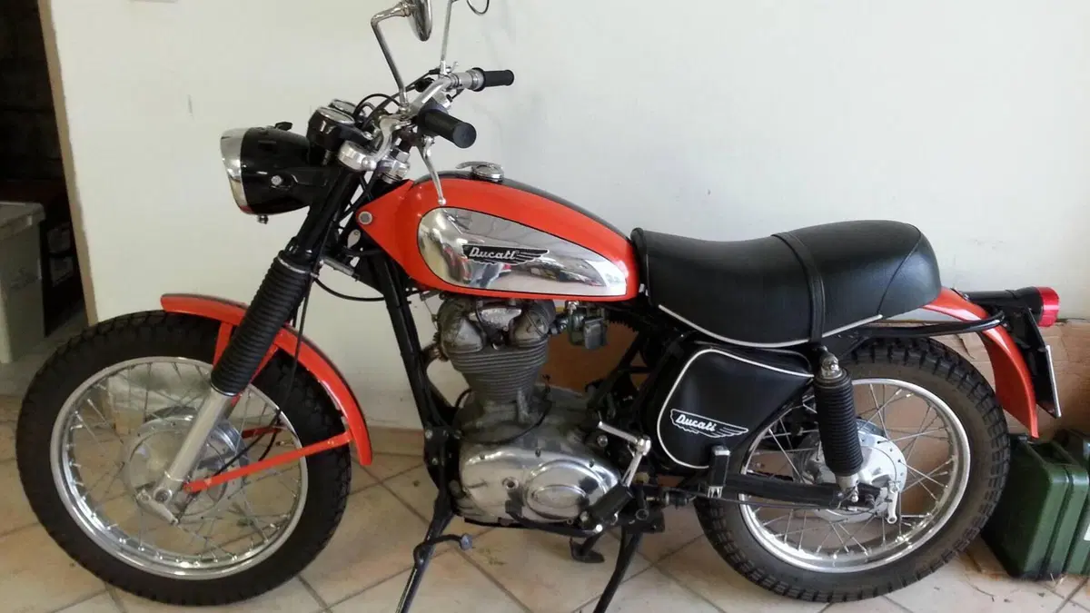 Ducati   (2)