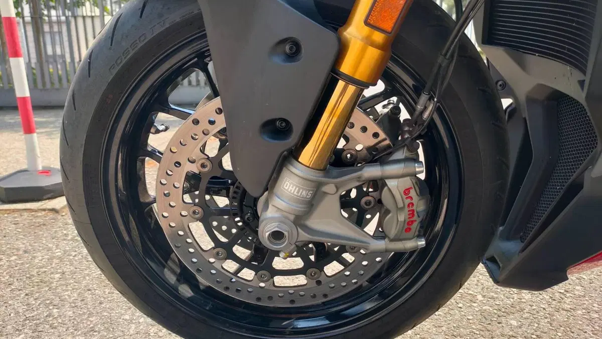 Ducati Streetfighter V2 S (2025 - 26)  (11)