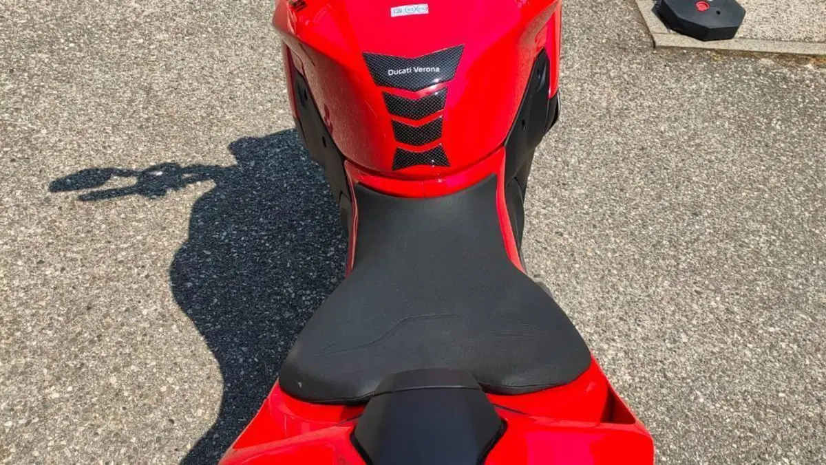 Ducati Streetfighter V2 S (2025 - 26)  (5)
