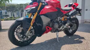 Ducati Streetfighter V2 S (2025 - 26)  (4)
