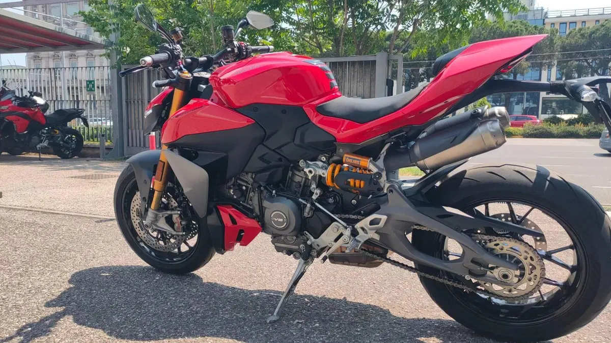 Ducati Streetfighter V2 S (2025 - 26)  (3)