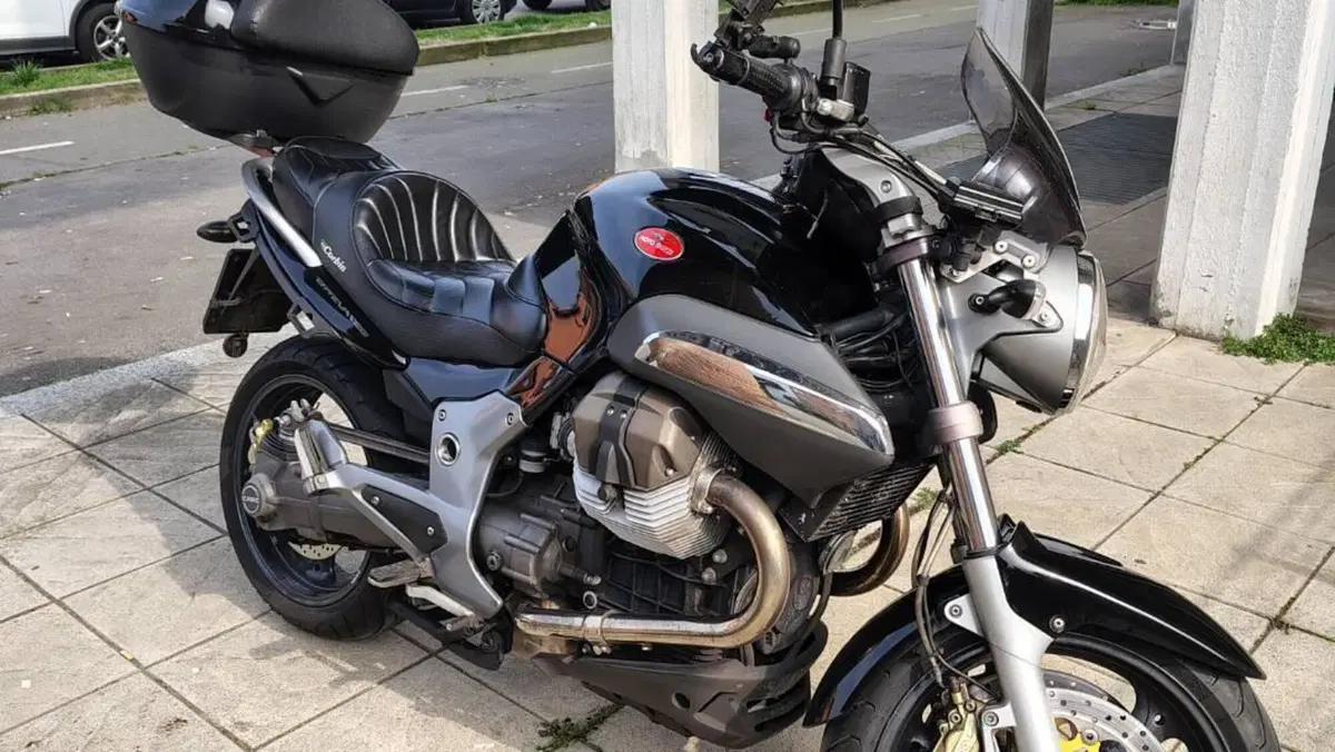 Moto Guzzi Breva V 1100 i.e.  (2)