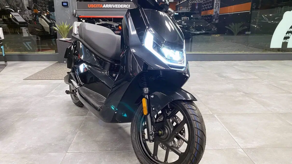 Niu FQi 500 (2025 - 26)  (8)