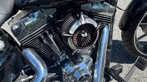 Harley-Davidson 1690 Breakout (2013 - 17) - FXSB  (4)