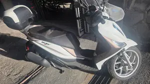 Piaggio Medley 150 ABS (2021 - 25)  (2)