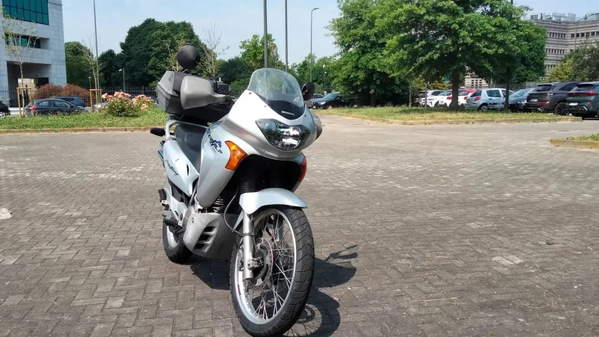 Honda Transalp XL 650V (2000 - 04)  (3)