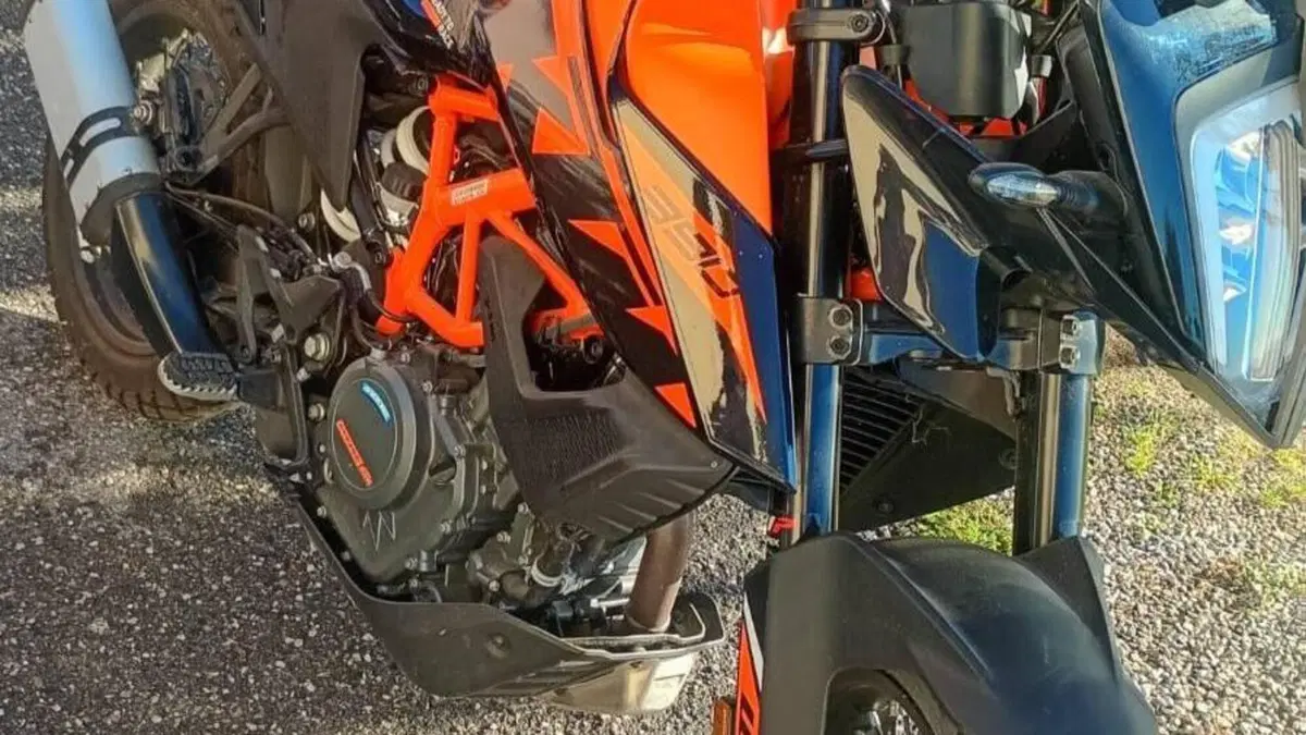KTM 390 Adventure (2022 - 24)  (2)