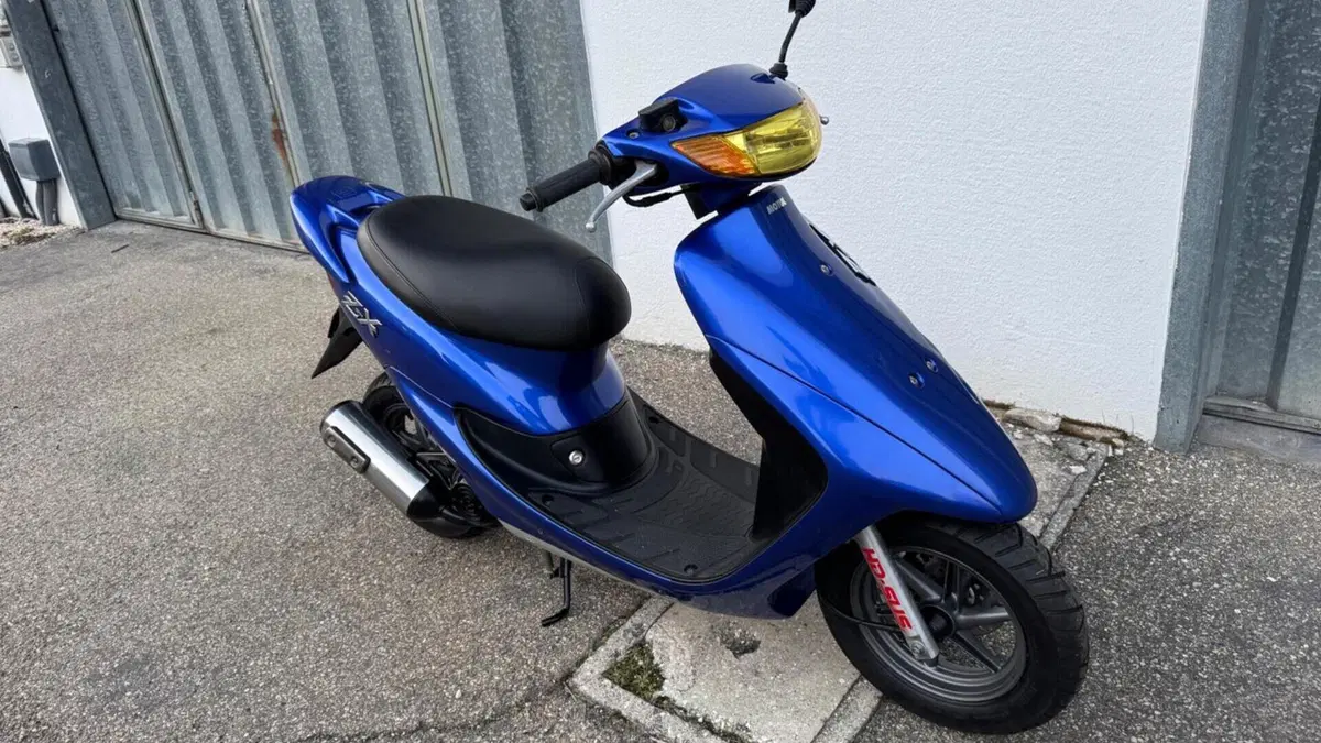 Honda   (2)