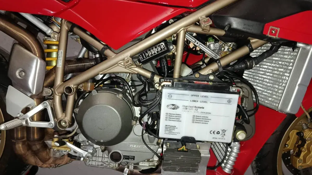 Ducati 916 SP Monoposto (1994 - 96)  (15)