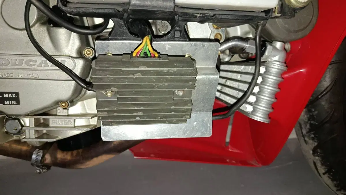 Ducati 916 SP Monoposto (1994 - 96)  (17)