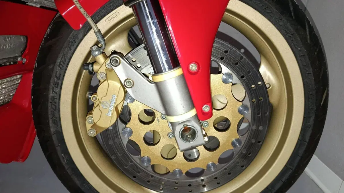 Ducati 916 SP Monoposto (1994 - 96)  (18)
