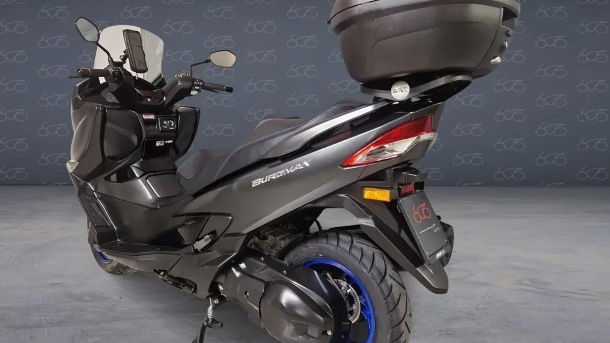 Suzuki Burgman 400 (2022 - 24)  (4)