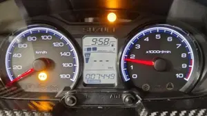 Suzuki Burgman 400 (2022 - 24)  (7)
