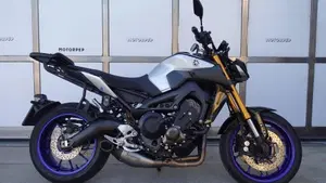 Yamaha MT-09 (2017 - 20)  (2)