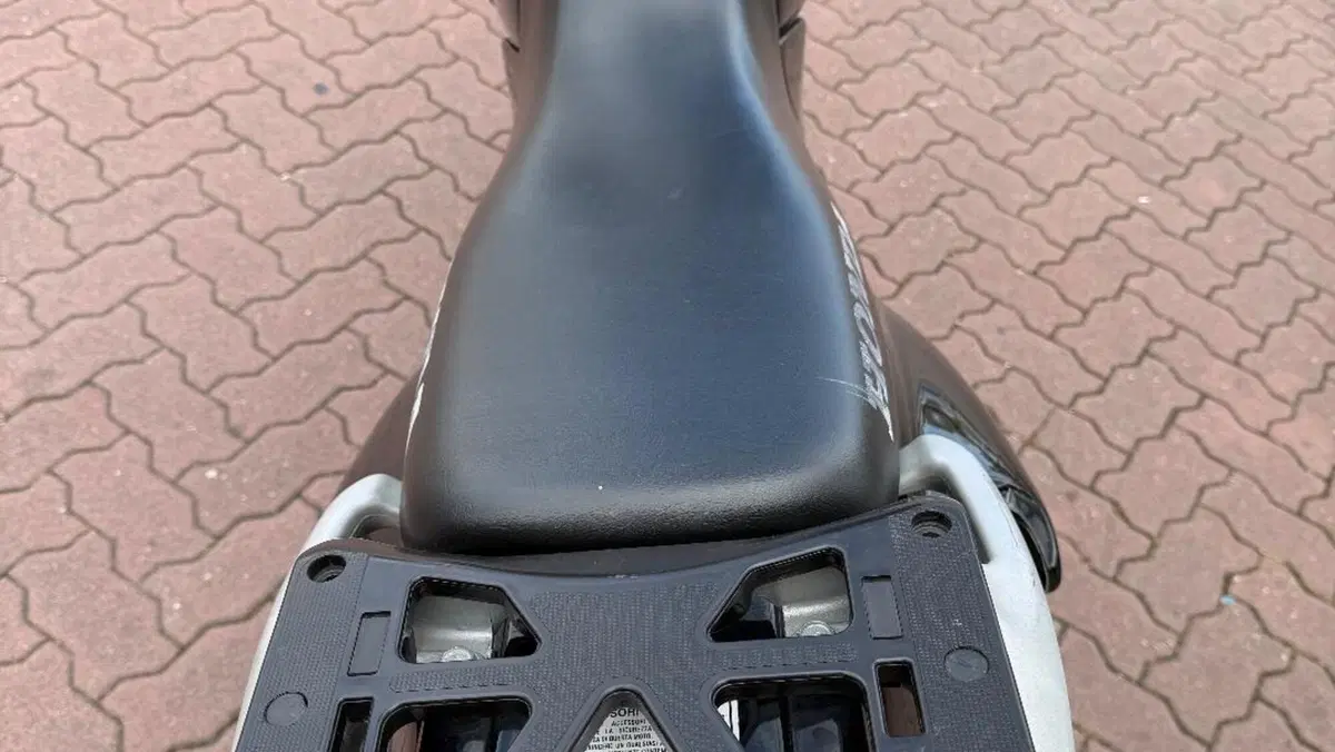 Honda   (6)