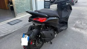 Piaggio Beverly 400 S ABS-ASR (2021 - 24)  (5)