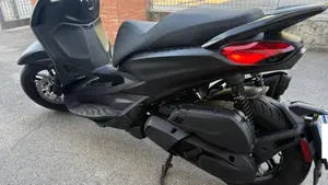 Piaggio Beverly 400 S ABS-ASR (2021 - 24)  (7)