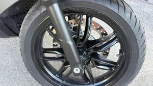 Piaggio Beverly 400 S ABS-ASR (2021 - 24)  (11)