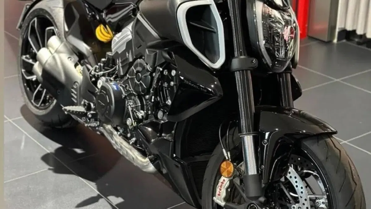 Ducati Diavel V4 (2023 - 26) 