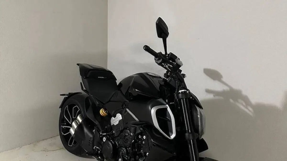 Ducati Diavel V4 (2023 - 26)  (8)