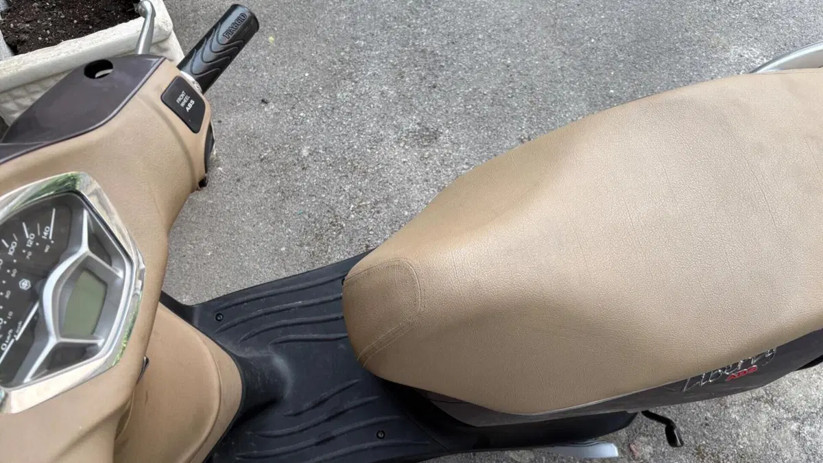 Piaggio Liberty 150 ABS (2017 - 20)  (3)