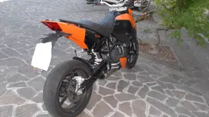 KTM 690 Duke (2007 - 09)  (4)