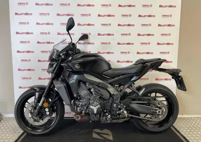 Yamaha MT-09 Y-AMT (2024 - 26) - Annuncio 10027132