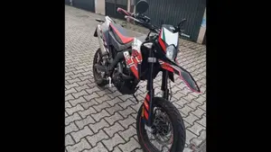 Aprilia SX 125 (2021 - 24)  (5)