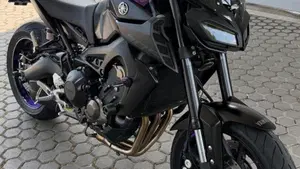 Yamaha MT-09 (2017 - 20)  (2)
