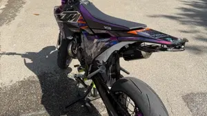 KTM 250 SX (2023)  (7)