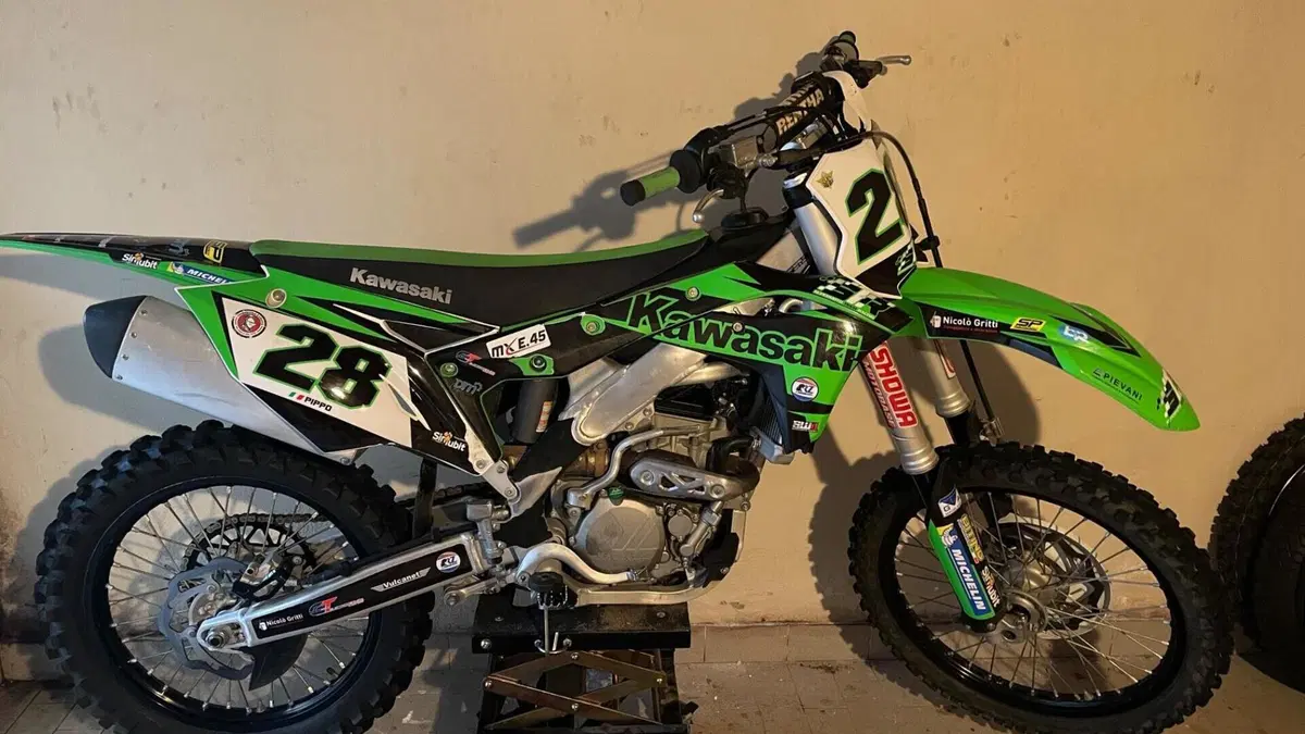 Kawasaki KX250F (2017) 