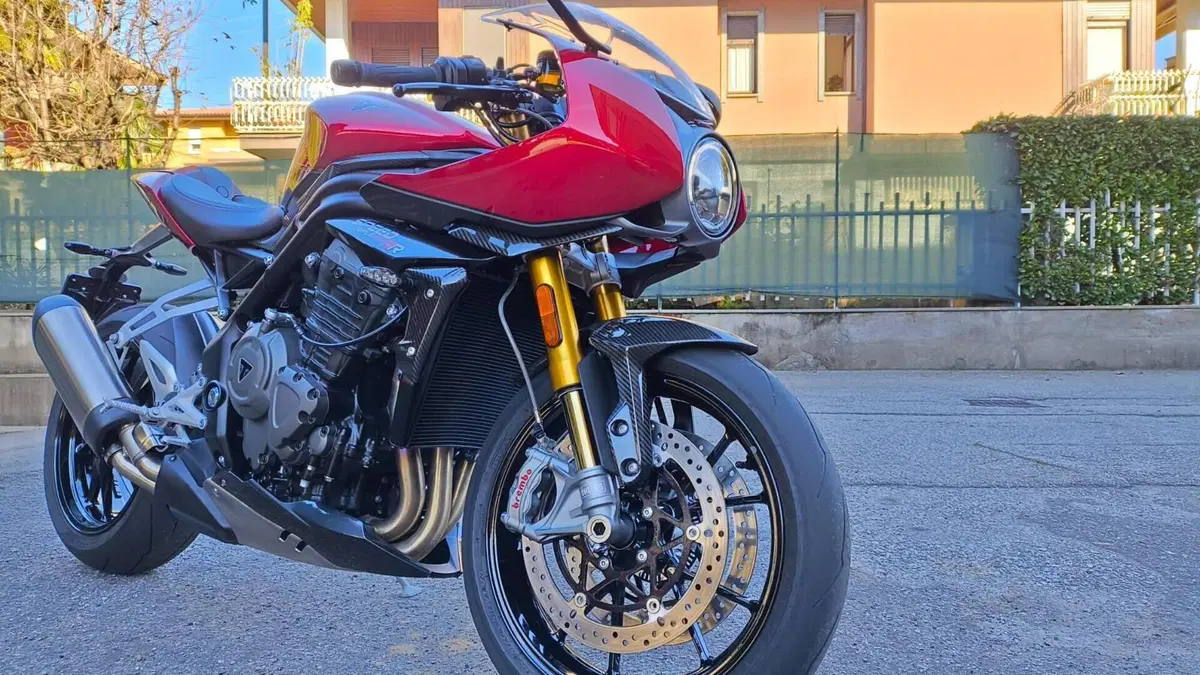 Triumph Speed Triple 1200 RR (2022 - 26) 