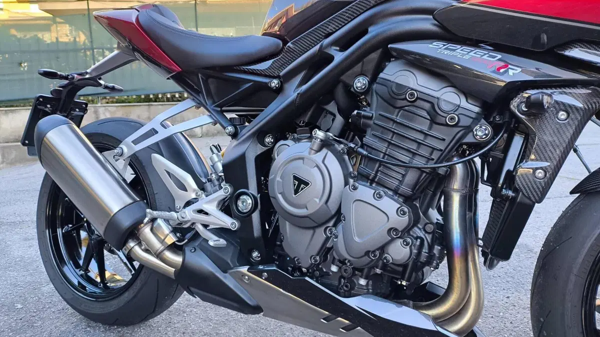 Triumph Speed Triple 1200 RR (2022 - 26)  (4)