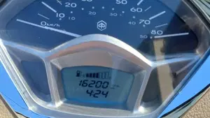 Piaggio Liberty 50 i-get (2016 - 18)  (5)